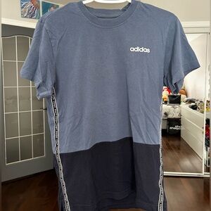 Adidas- Men’s small- Blue Color block T-Shirt